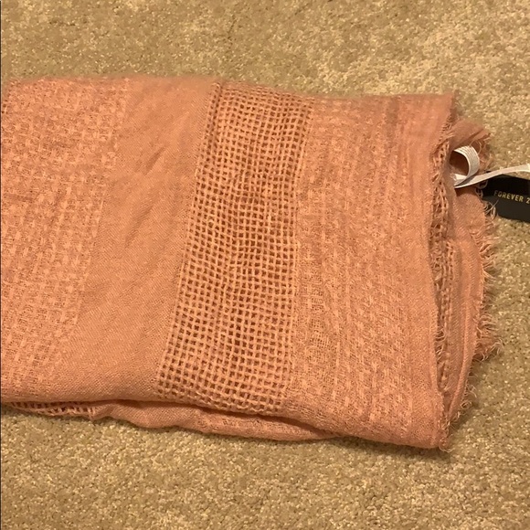 Scarf - Picture 1 of 1